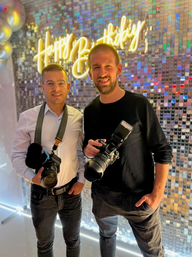 Zespół fotografów i filmowców ślubnych w Łodzi. Zarezerwuj już dzisiaj termin na swój ślub lub wesele! Najlepsi fotografowie.